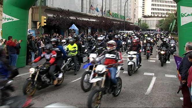 3.000+participants+en+la+42a+edici%C3%B3+de+la+Volta+Internacional+a+Mallorca+amb+moto