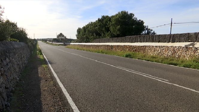 Un ciclista britànic mor atropellat a la carretera d’Alcalfar