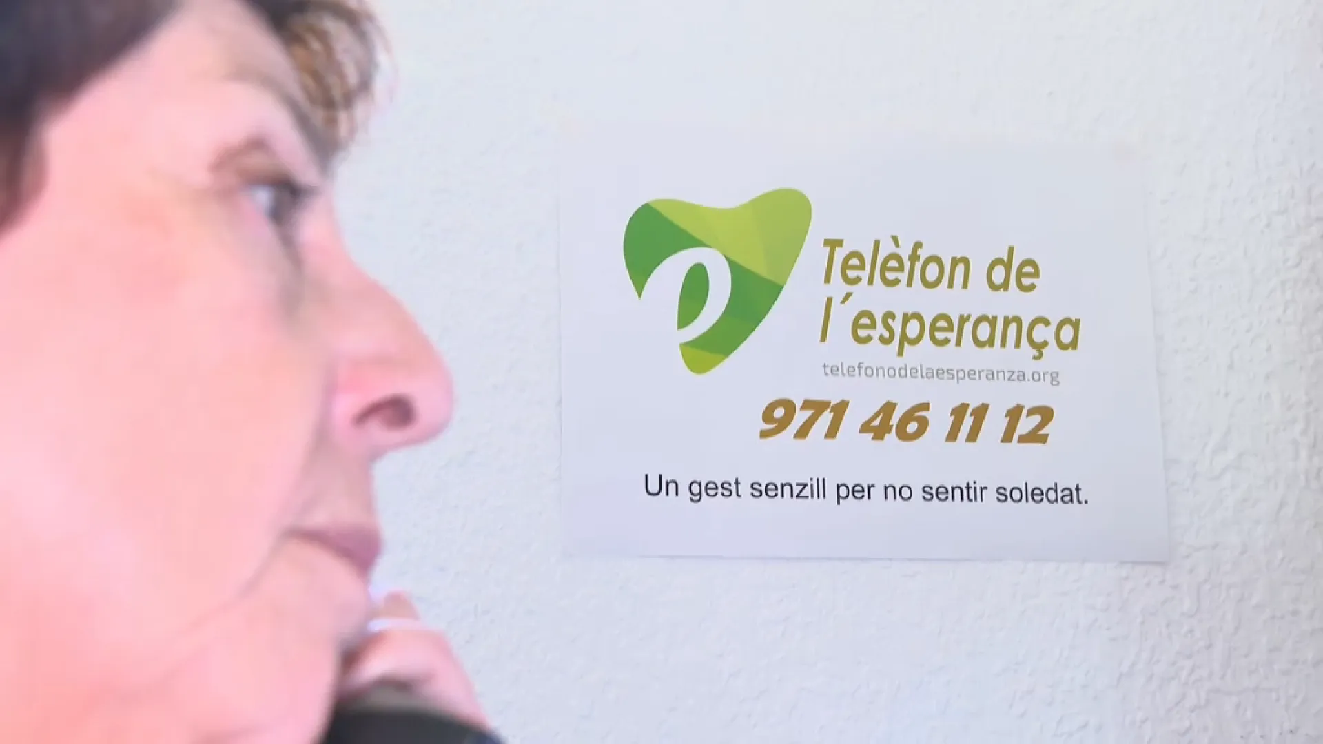 El Telèfon de l’Esperança reclama més voluntaris per cobrir el servei de xat per a joves