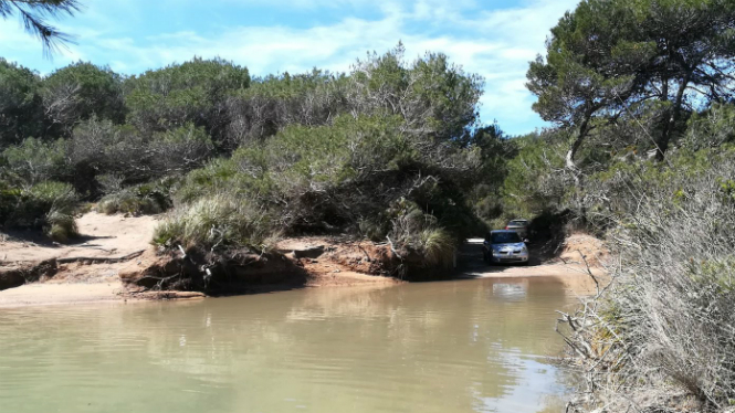 Cala+Llombards+i+Cala+Torta+preparen+actuacions+per+acabar+amb+el+caos+circulatori