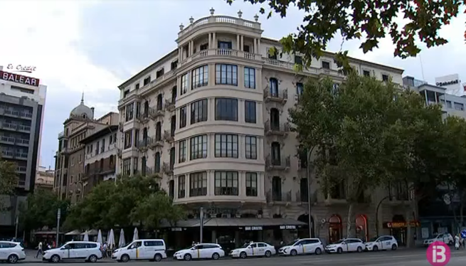 El bar Cristal: de cafè emblemàtic a oficina d’Orange