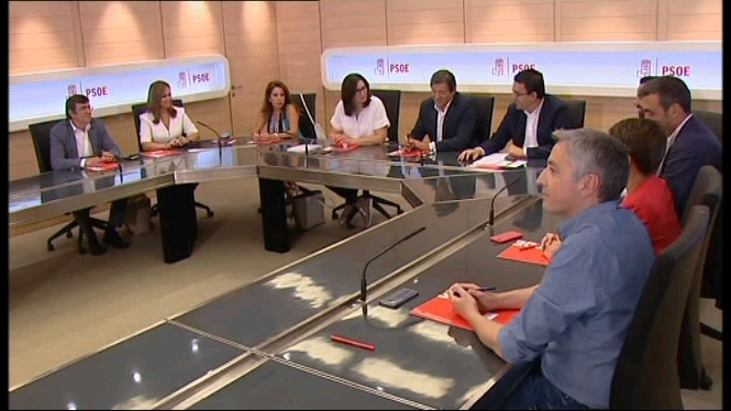 La+comissi%C3%B3+gestora+del+PSOE+es+reuneix+per+primera+vegada