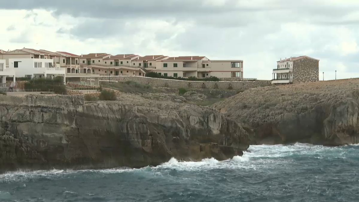 Un home mor en caure a la mar des d’un penya-segat a Ciutadella