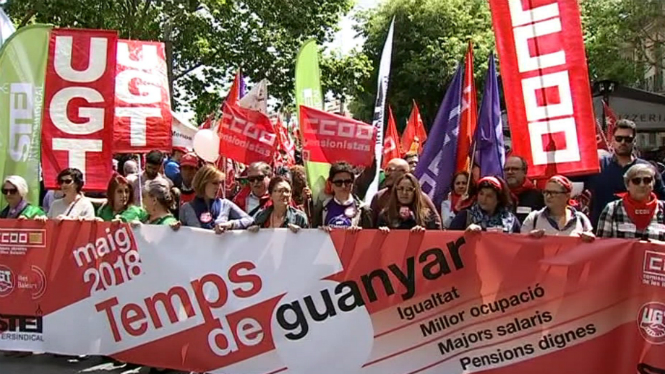 Treballadores encapçalen la manifestació de l’1 de Maig a Palma demanant repartiment de riquesa