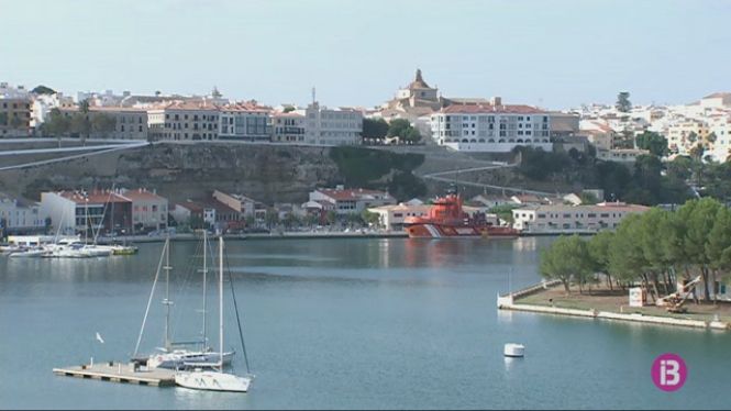 Maó tampoc comparteix la zonificació del Consell i proposa permetre el lloguer turístic a Cala Llonga