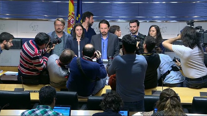 Podem+promou+una+moci%C3%B3+de+censura+contra+Rajoy+que+rebutgen+PSOE+i+Ciutadans