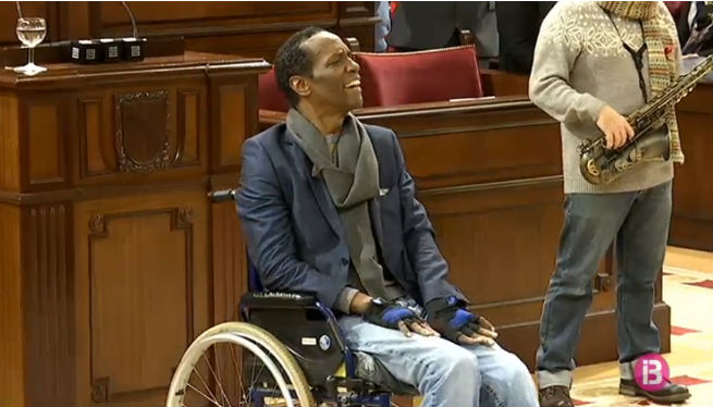 La+veu+de+Charles+Roylle+commemora+el+Dia+de+les+persones+amb+discapacitat+al+Parlament