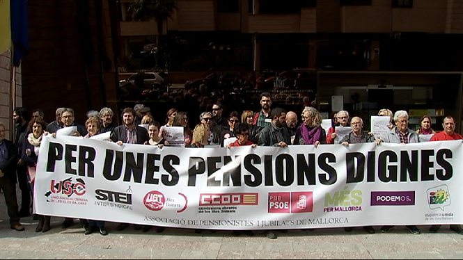 Els+sindicants+es+concentren+per+demanar+unes+pensions+dignes