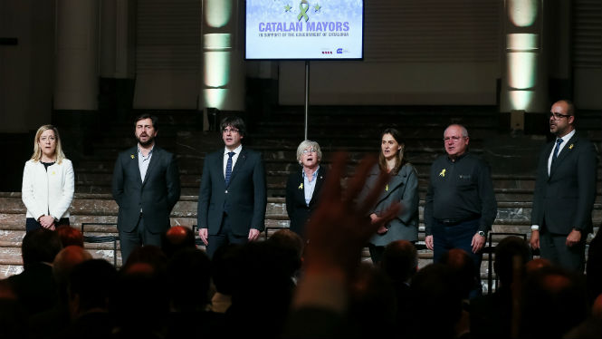 Puigdemont demana a la UE i al Govern espanyol el “compromís” d’acceptar els resultats del 21-D