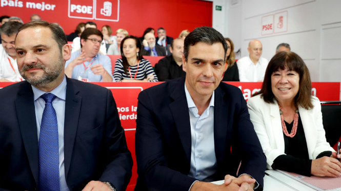 El+Comit%C3%A8+Federal+del+PSOE+avala+per+unanimitat+la+moci%C3%B3+de+censura