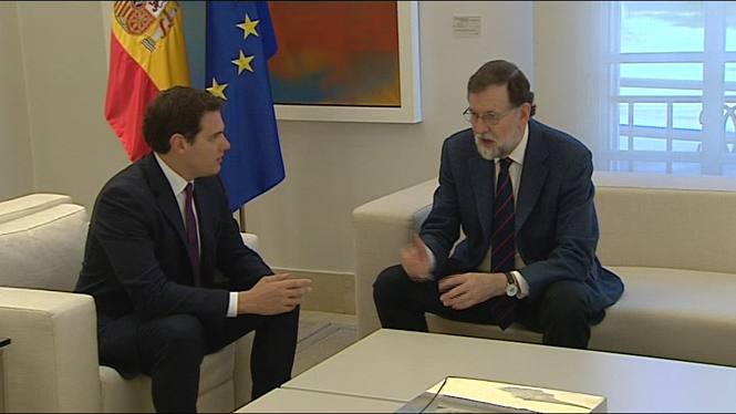 Rivera+proposa+a+Rajoy+seguir+controlant+les+finances%2C+els+Mossos+i+TV3+a+Catalunya